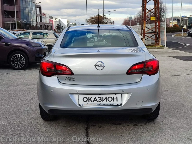 Opel Astra Enjoy 4DR 1.6i (116hp) MT5, снимка 7 - Автомобили и джипове - 53098976