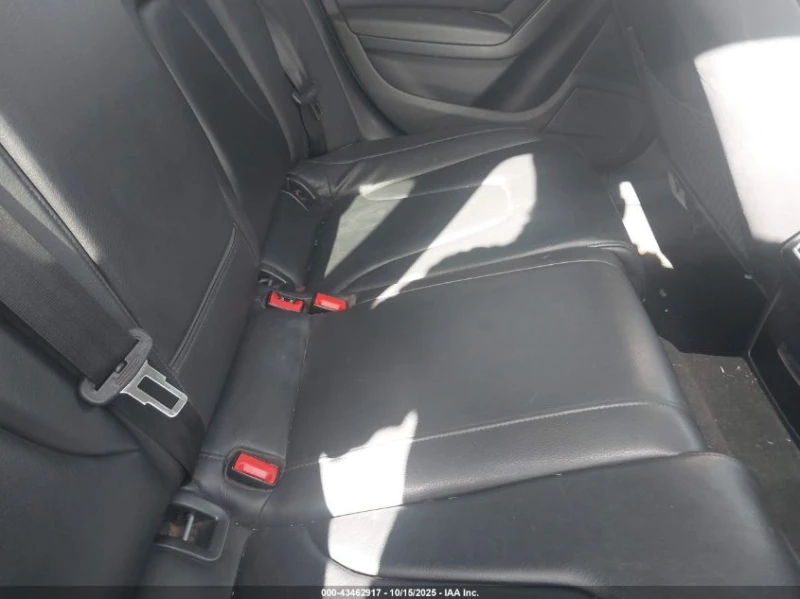 Audi Allroad 2l 2.0T Premium, снимка 8 - Автомобили и джипове - 53465662