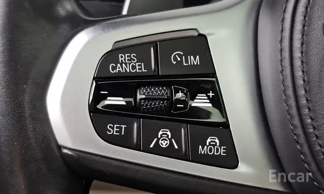 BMW 320 D M SPORT FACELIFT HEAD UP ПАНОРАМА KEYLESS , снимка 16 - Автомобили и джипове - 55772526