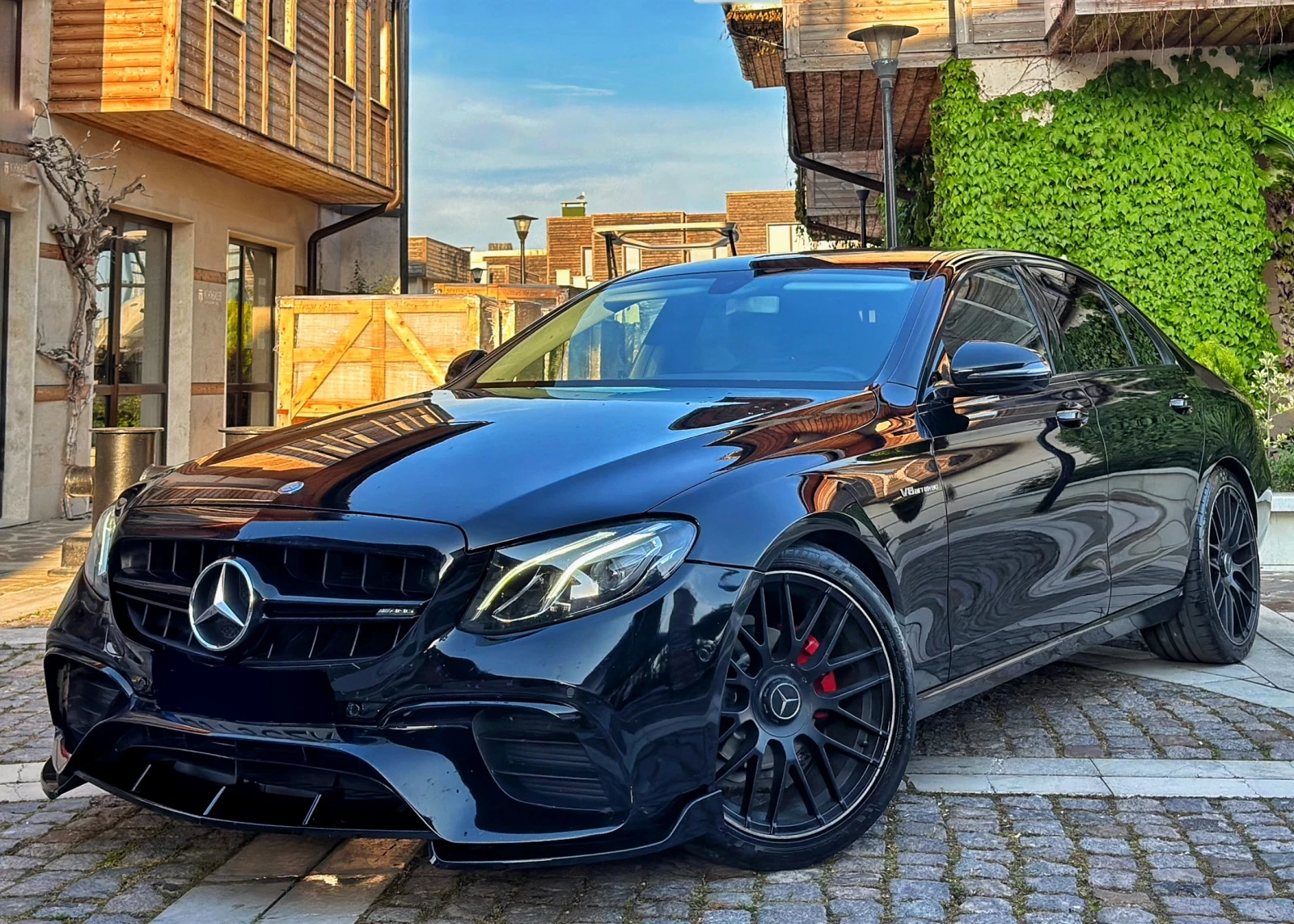 Mercedes-Benz E 220 d * * E63 AMG* * DIGITAL* * LED* *  | Mobile.bg   1