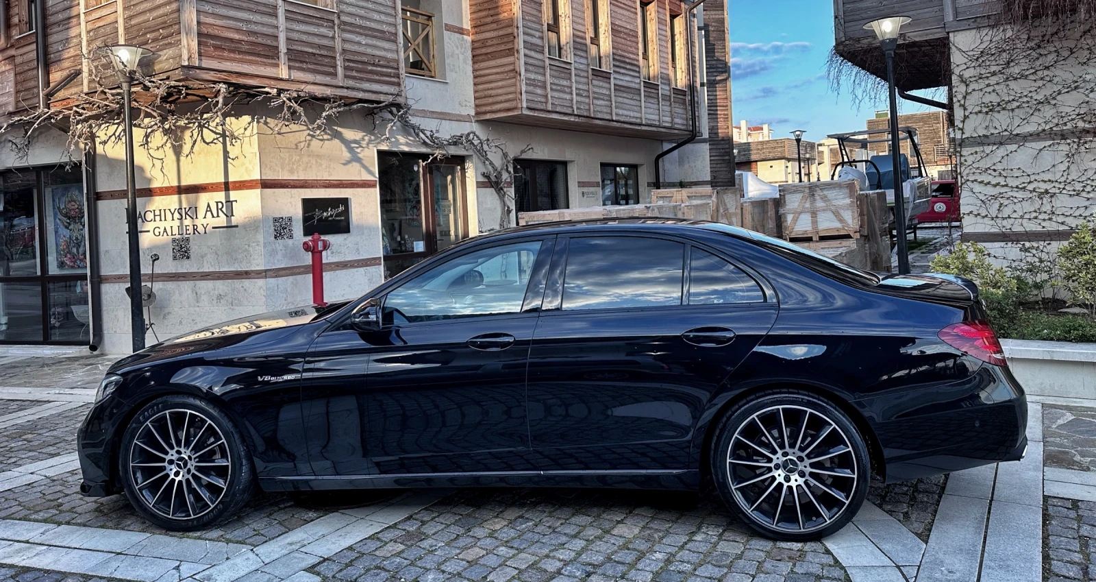 Mercedes-Benz E 220 d * * E63 AMG* * DIGITAL* * LED* *  - изображение 4