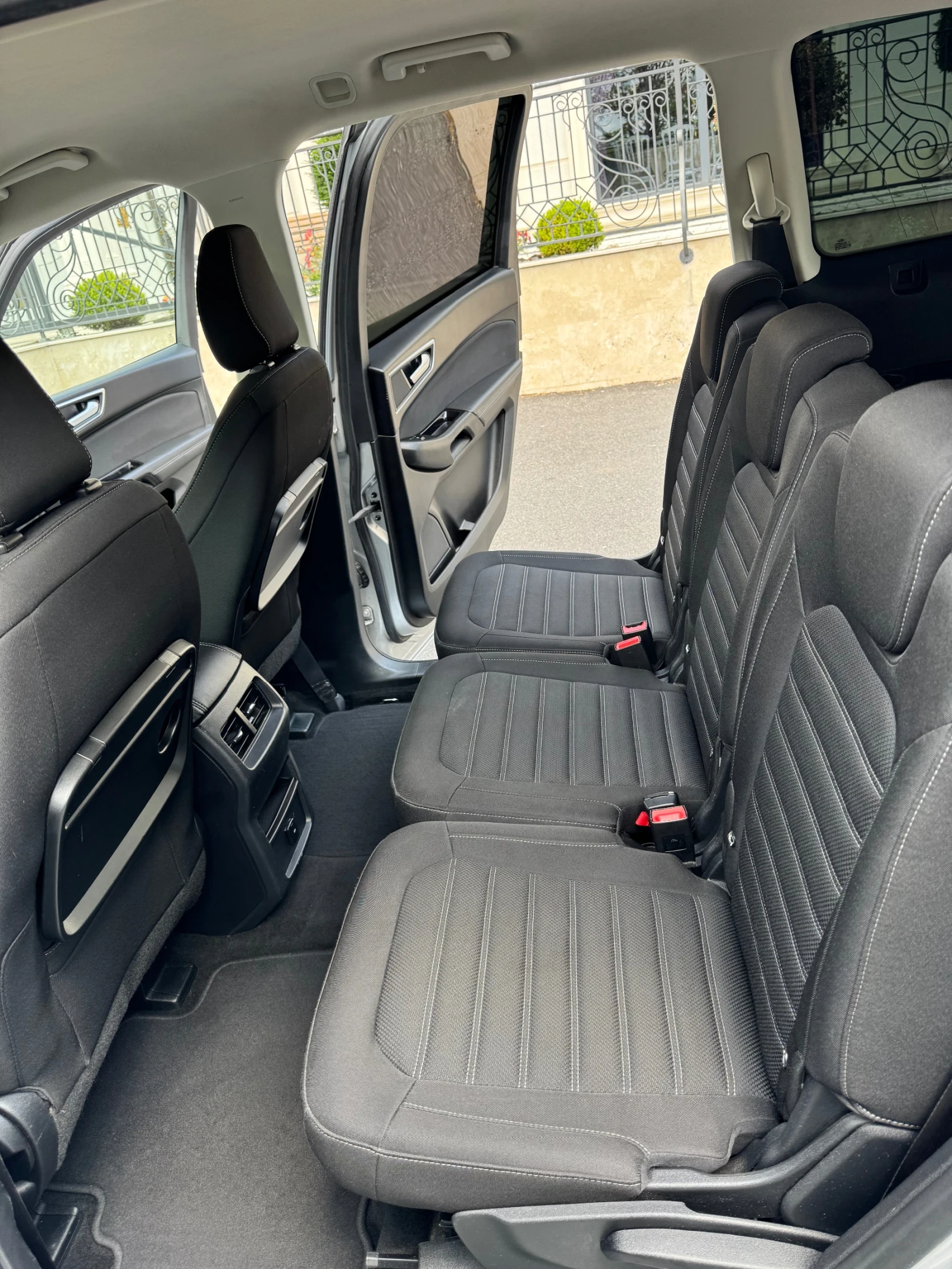 Ford Galaxy  - изображение 5
