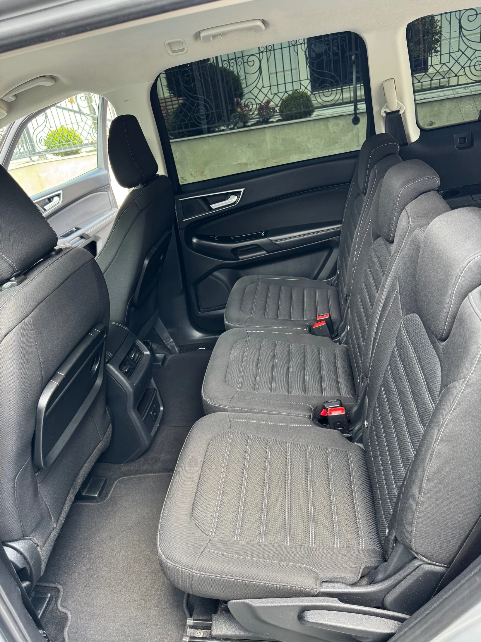 Ford Galaxy  - изображение 4