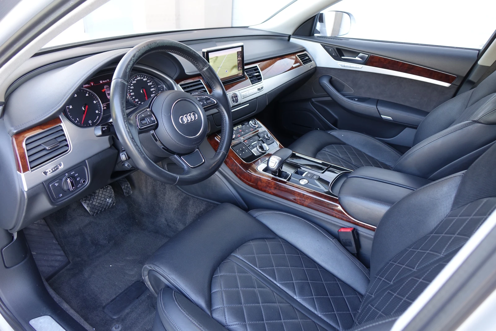 Audi A8 4.2TDI* BOSE* NAVI 3D* TV* SOLAR*  - изображение 8
