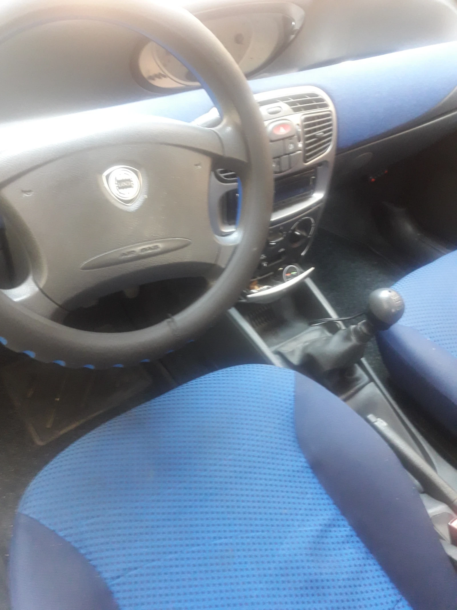 Lancia Ypsilon  - изображение 5