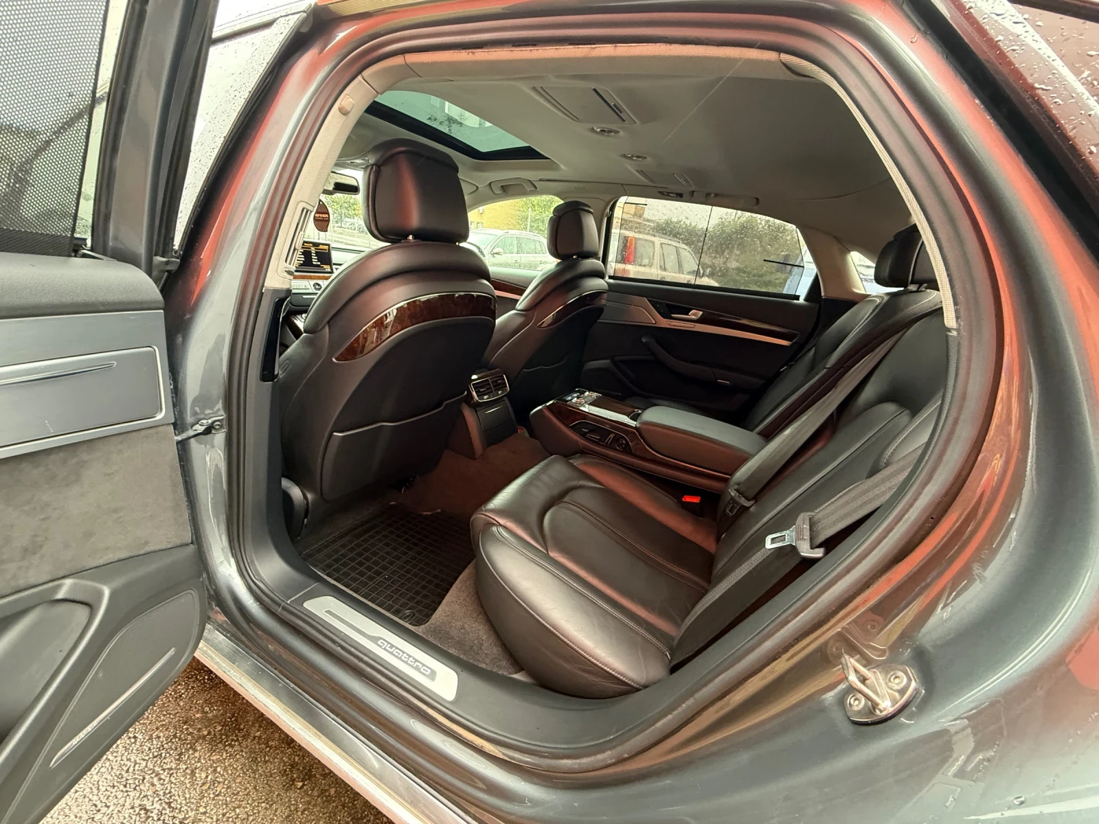 Audi A8 MATRIX* LONG* 3.0D* БАРТЕР | Mobile.bg — изображение 12