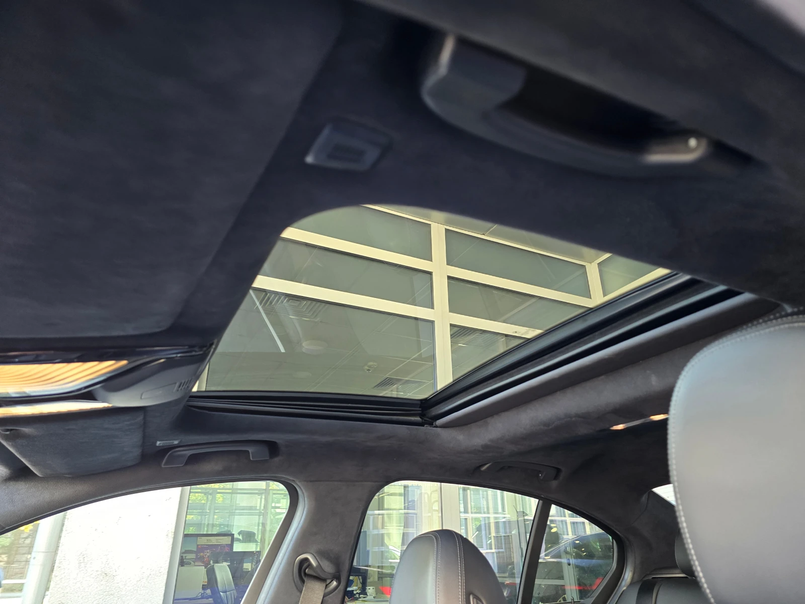 BMW 320 d xDrive M Paket | Mobile.bg   14