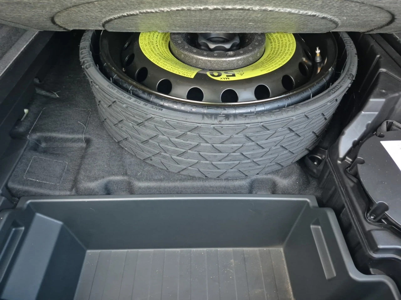 Audi E-Tron CARFAX*     | Mobile.bg   13