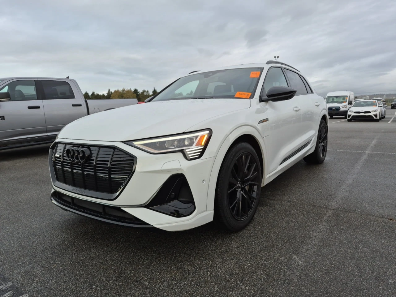 Audi E-Tron CARFAX*     | Mobile.bg   1