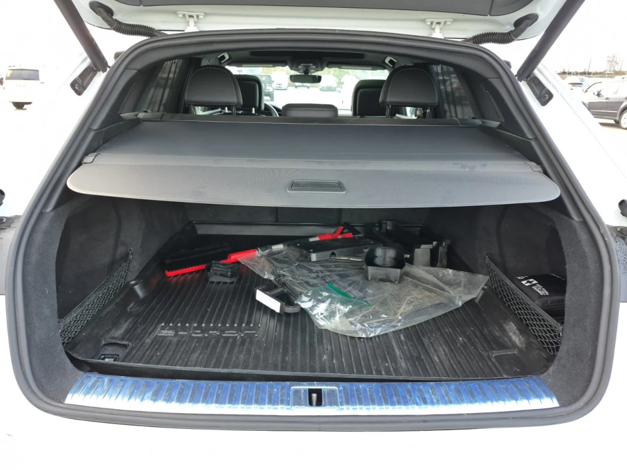 Audi E-Tron CARFAX*     | Mobile.bg   12