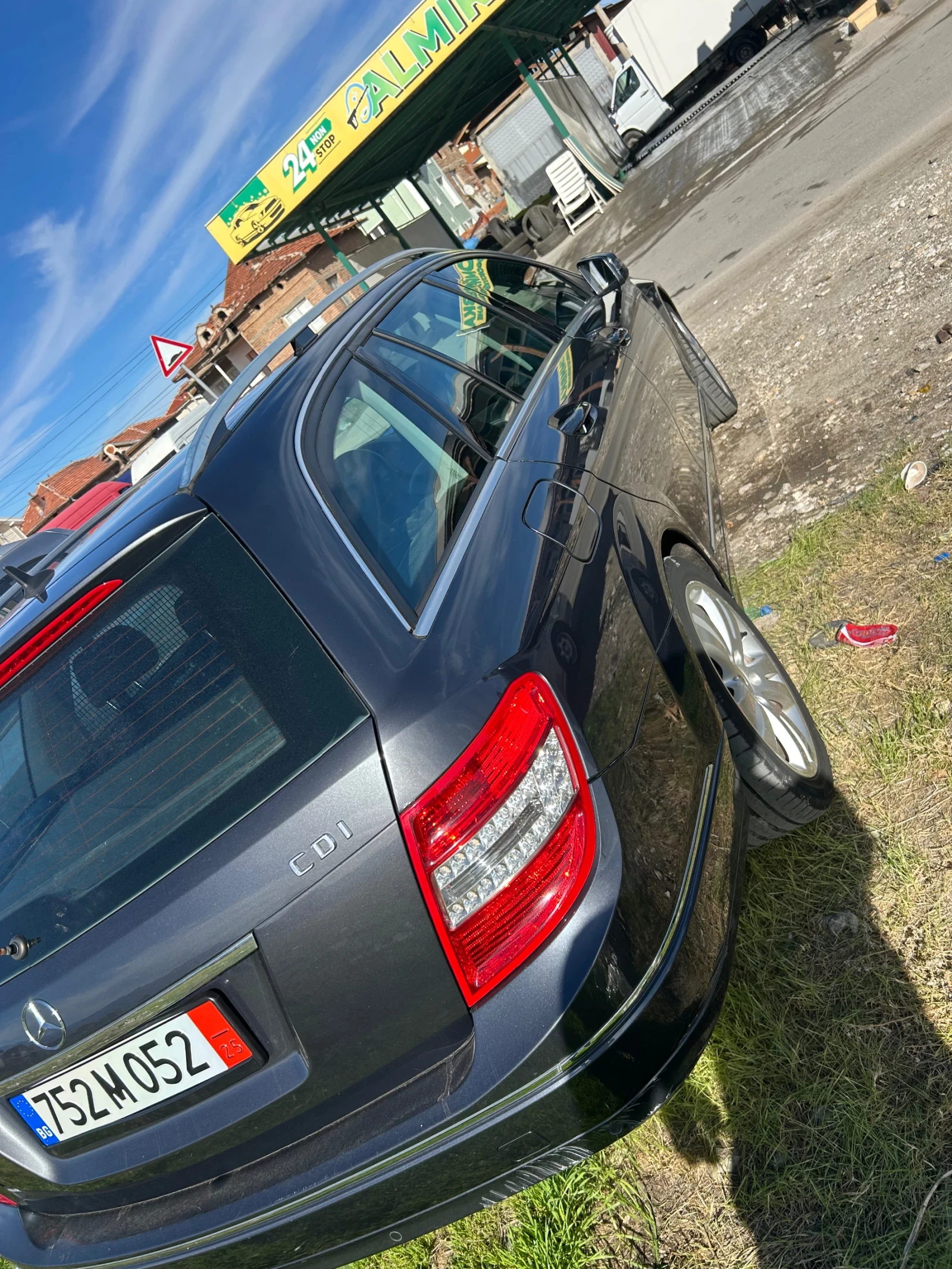 Mercedes-Benz C 220  - изображение 4