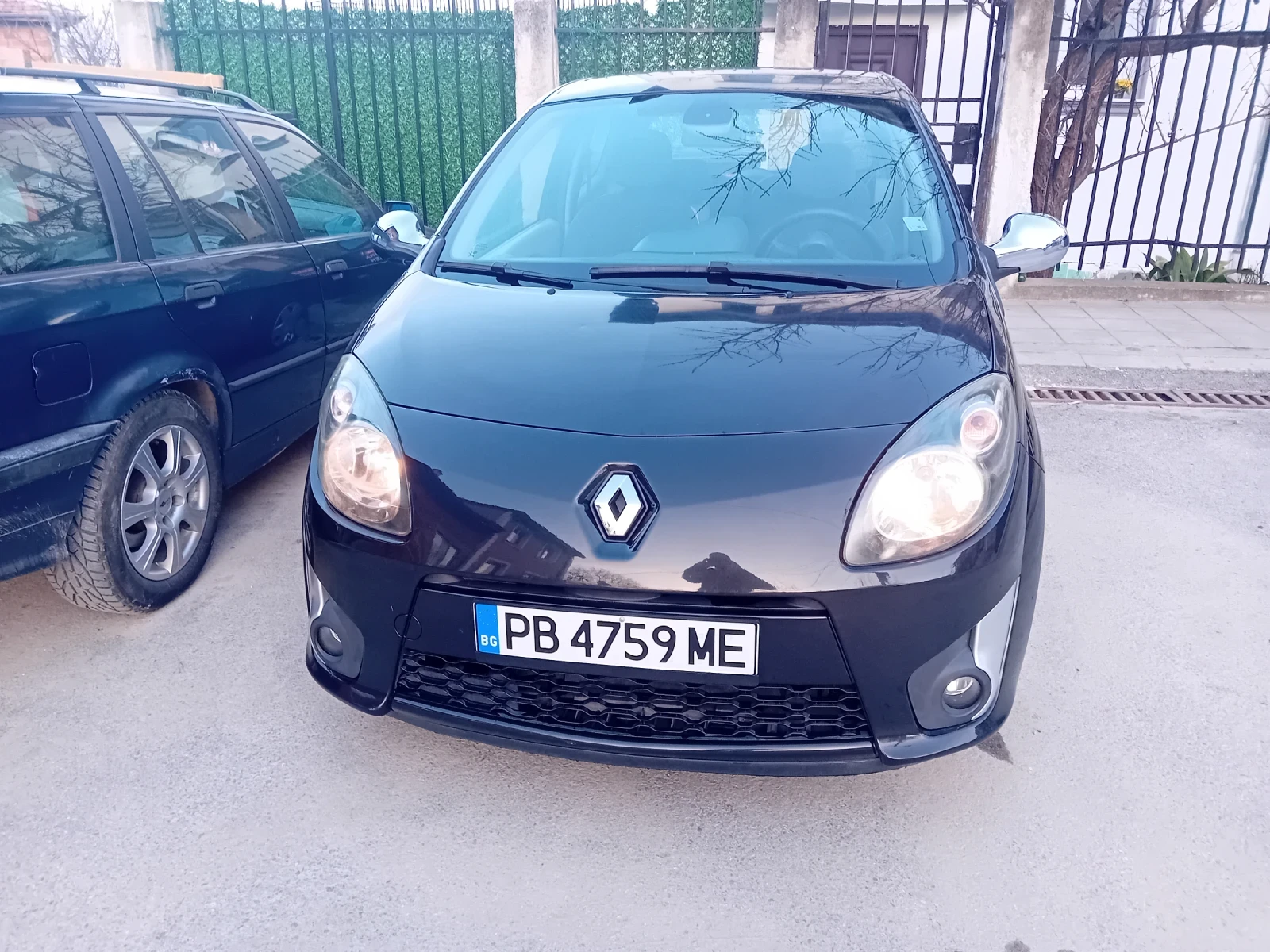 Renault Twingo, снимка 3 - Автомобили и джипове - 53759536