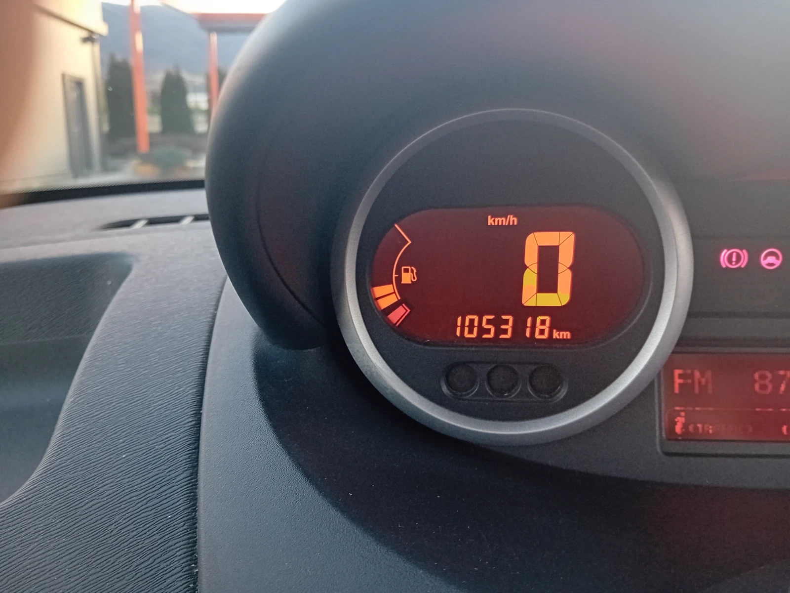 Renault Twingo, снимка 6 - Автомобили и джипове - 53759536