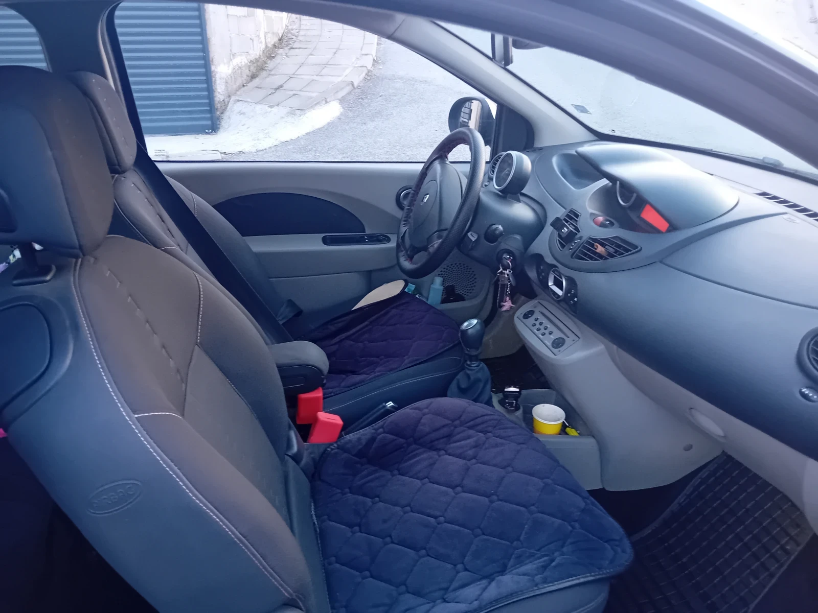 Renault Twingo, снимка 11 - Автомобили и джипове - 53759536