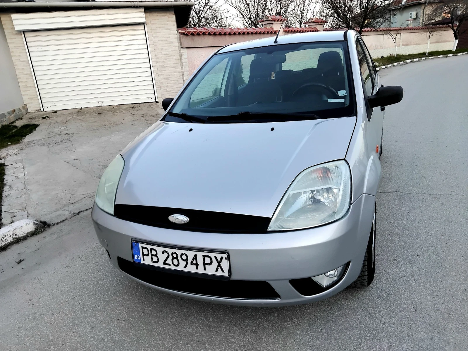 Ford Fiesta 1.4i.80k + КЛИМА + ГАЗОВ ИНЖЕКЦИОН , снимка 9 - Автомобили и джипове - 53772486