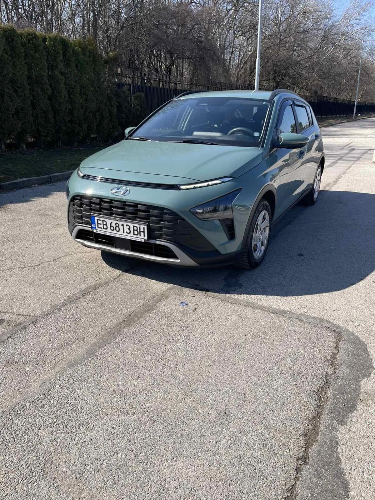 Hyundai Bayon 1.0 T-GDI 100 к.с. 7DCT Comfort LED Пакет Дисплей , снимка 2 - Автомобили и джипове - 53772249