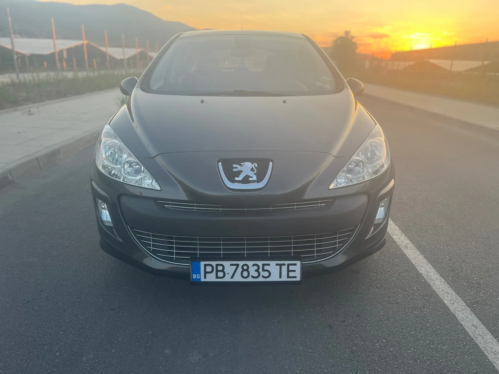 Peugeot 308 1, 6HDI* Панорама* Климатроник* 110к.с* ТОП, снимка 6 - Автомобили и джипове - 53860482
