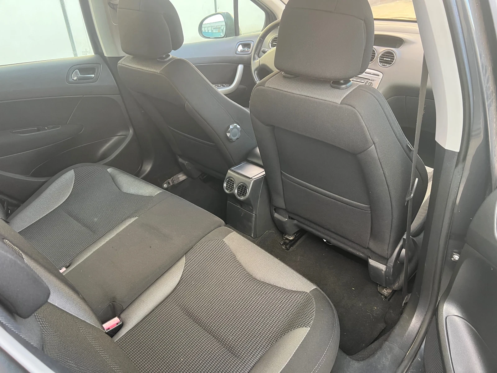 Peugeot 308 1, 6HDI* Панорама* Климатроник* 110к.с* ТОП, снимка 11 - Автомобили и джипове - 53860482