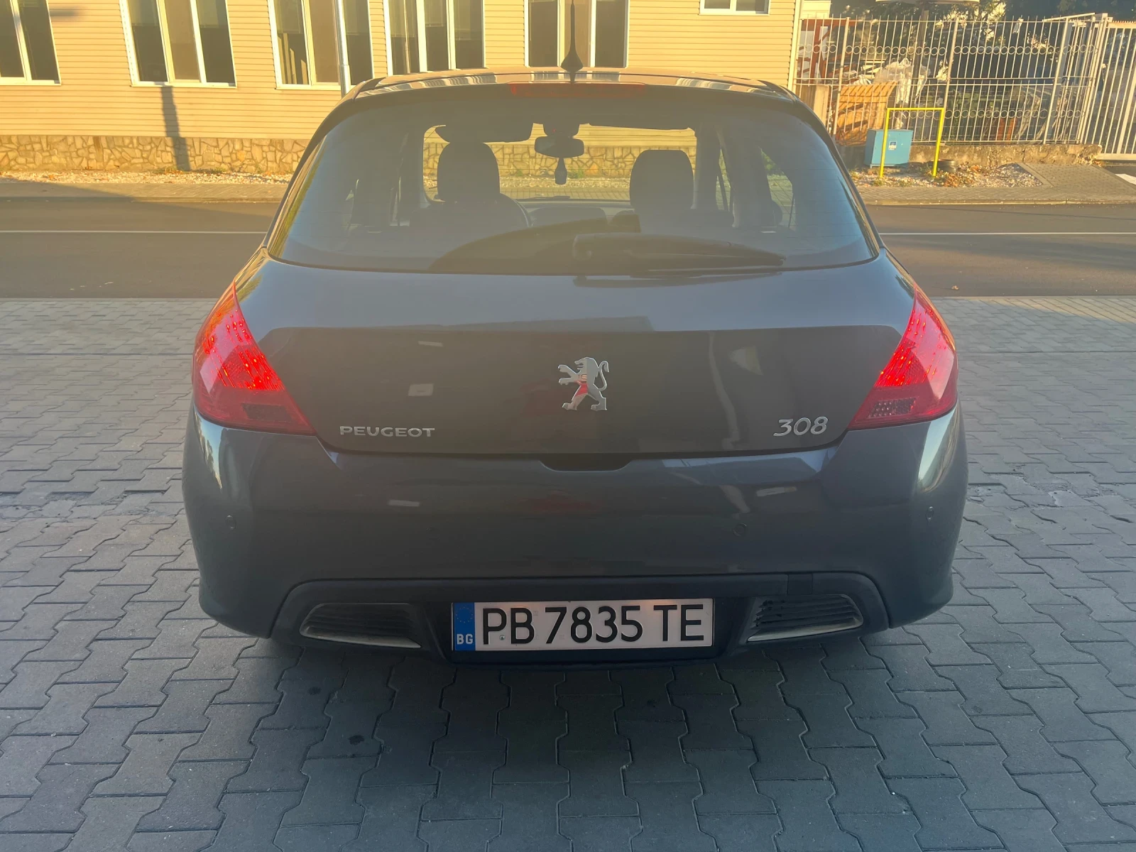 Peugeot 308 1, 6HDI* ��������* �����������* 110�.�* ��� | Mobile.bg � ����������� 4
