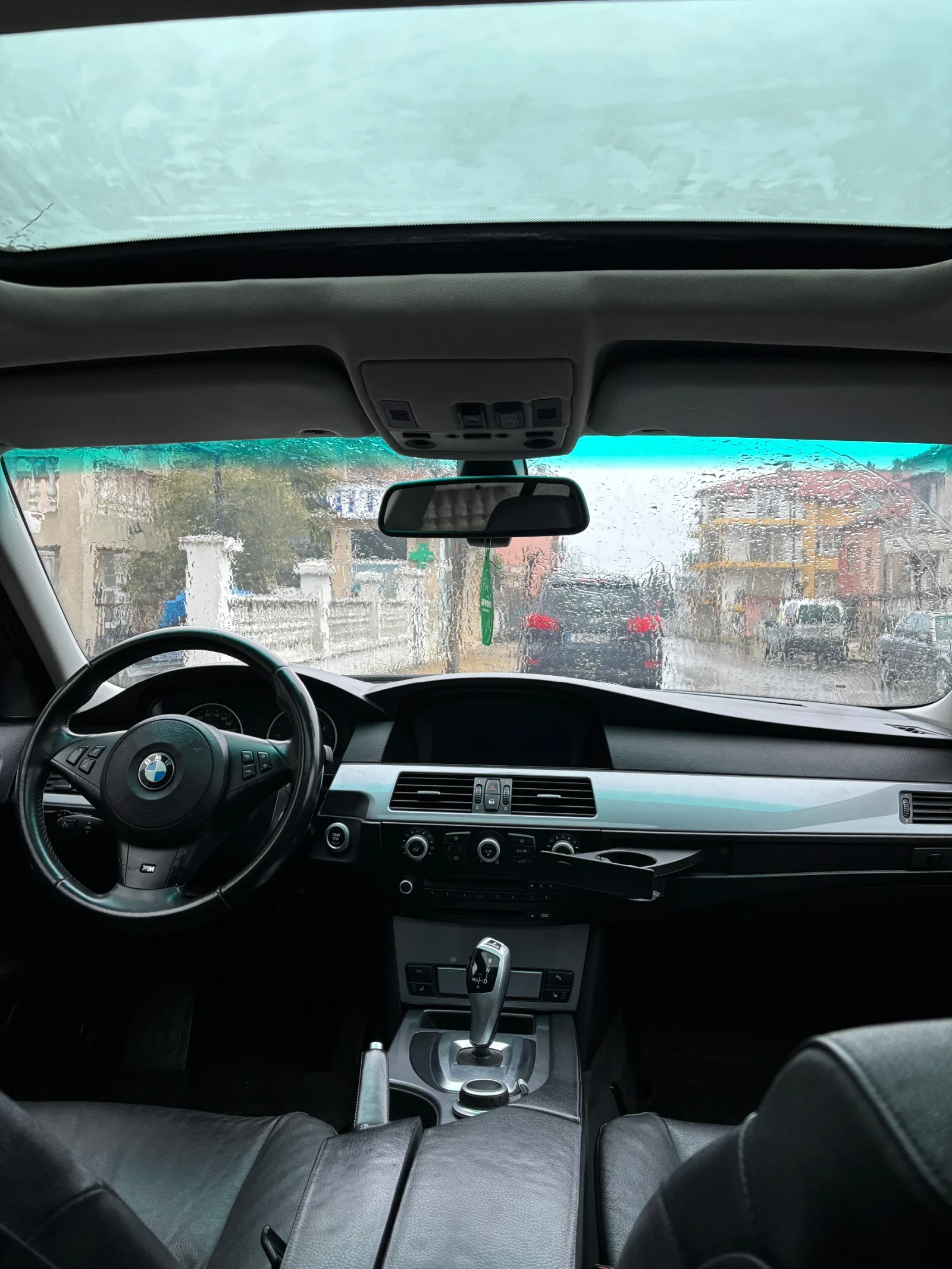 BMW 525 Е60 3.0d, снимка 5 - Автомобили и джипове - 53927752