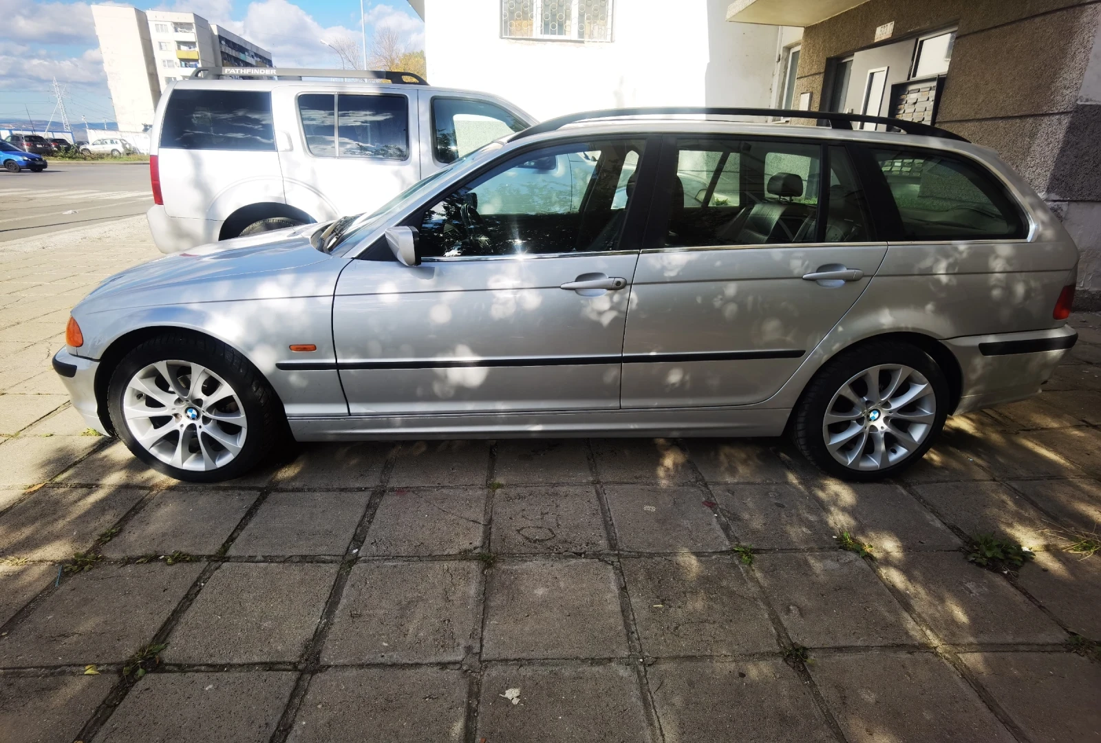 BMW 320 2.0 - 150к.с., снимка 3 - Автомобили и джипове - 54112986