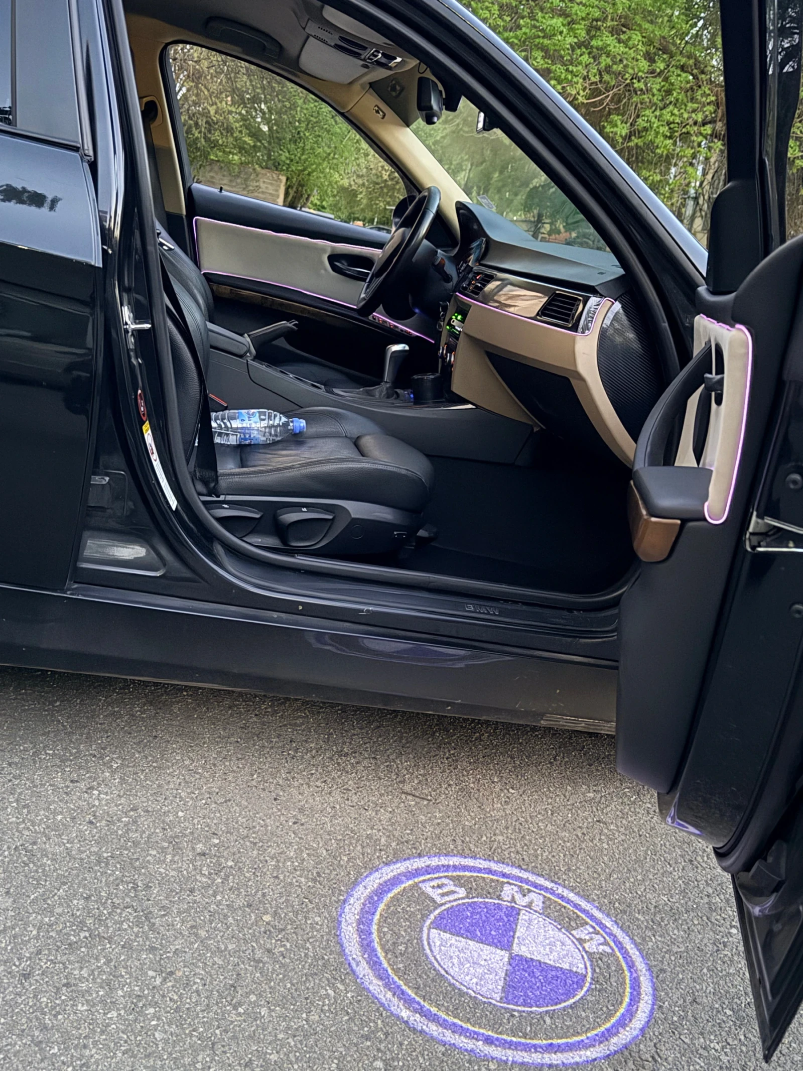 BMW 320 Е91, снимка 14 - Автомобили и джипове - 54316396