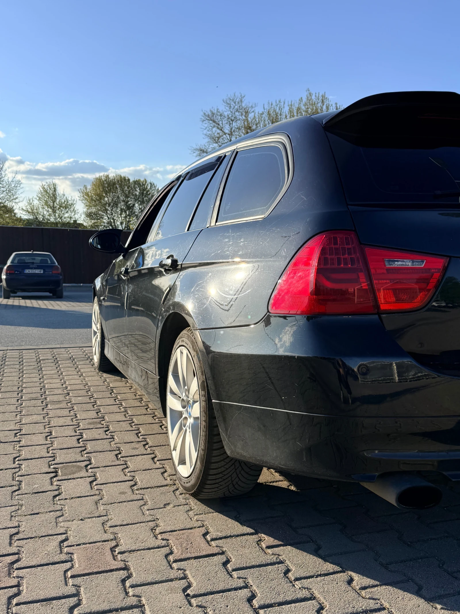 BMW 320 Е91, снимка 3 - Автомобили и джипове - 54316396