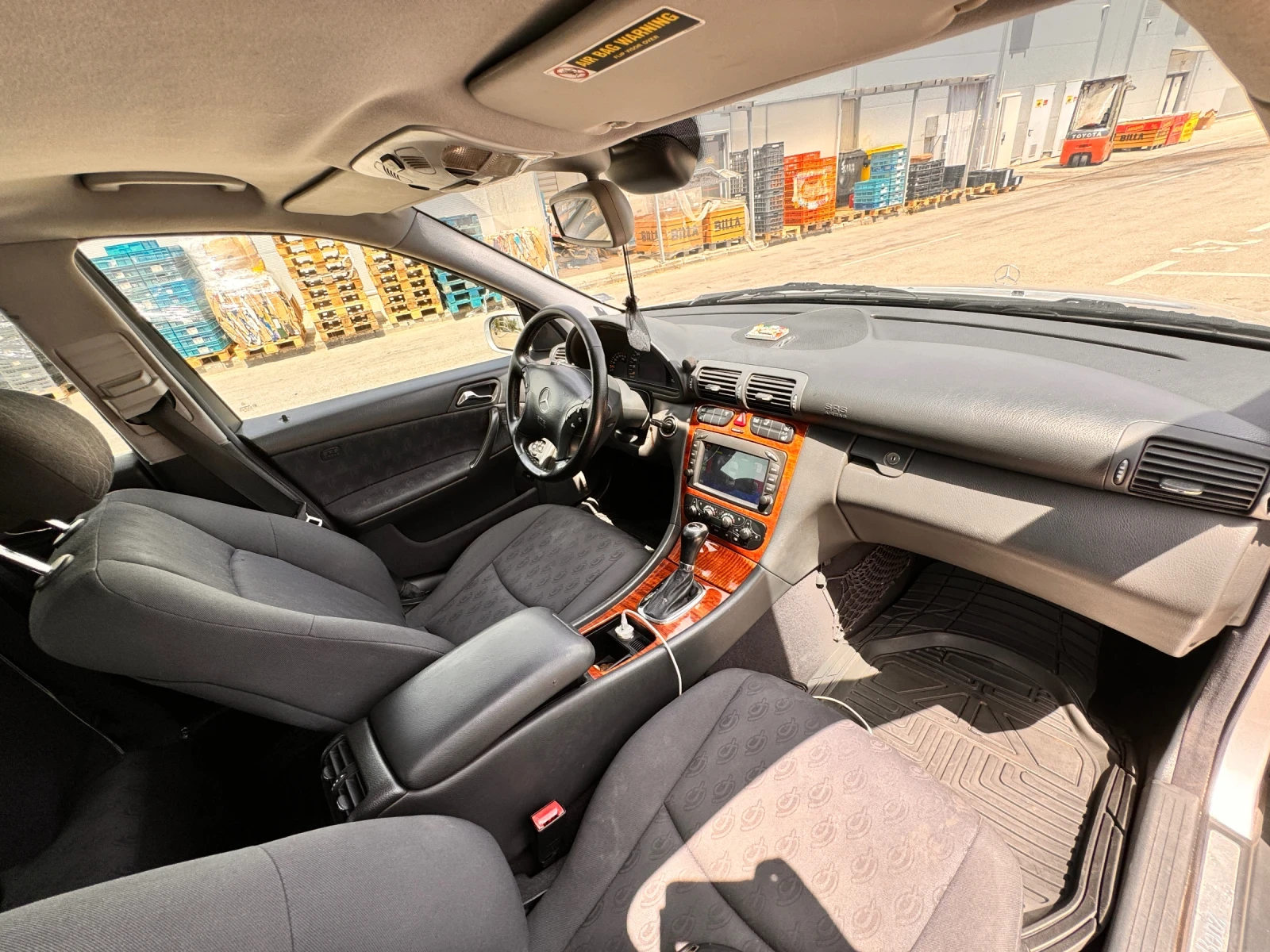 Mercedes-Benz C 180 C180, снимка 16 - Автомобили и джипове - 54445526