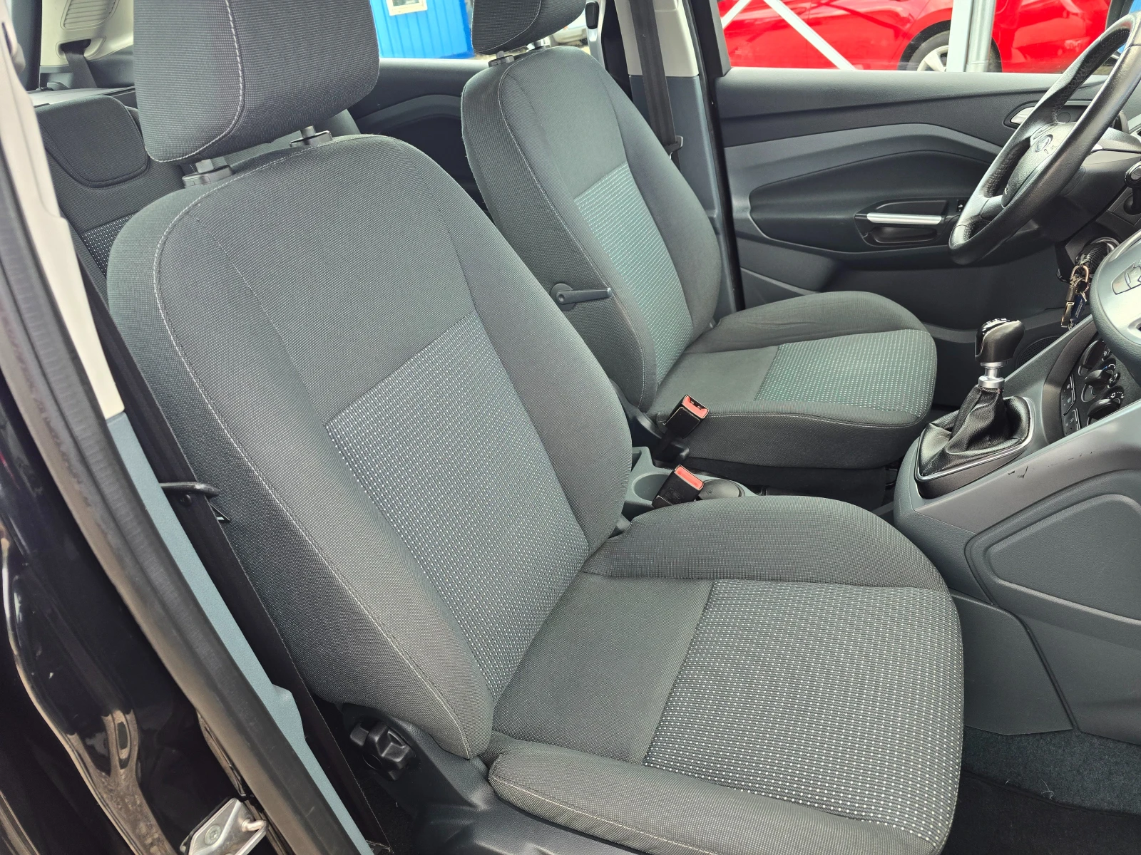 Ford C-max 1.6 TDCI 95кс7 МЕСТА , снимка 10 - Автомобили и джипове - 54674869
