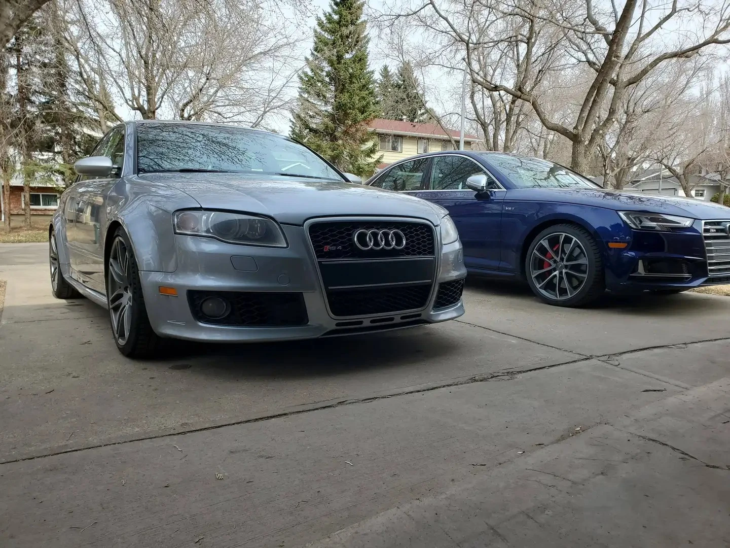 Audi Rs4 АВТОКРЕДИТ ЦЕНА ДО БЪЛГАРИЯ, снимка 2 - Автомобили и джипове - 54739462