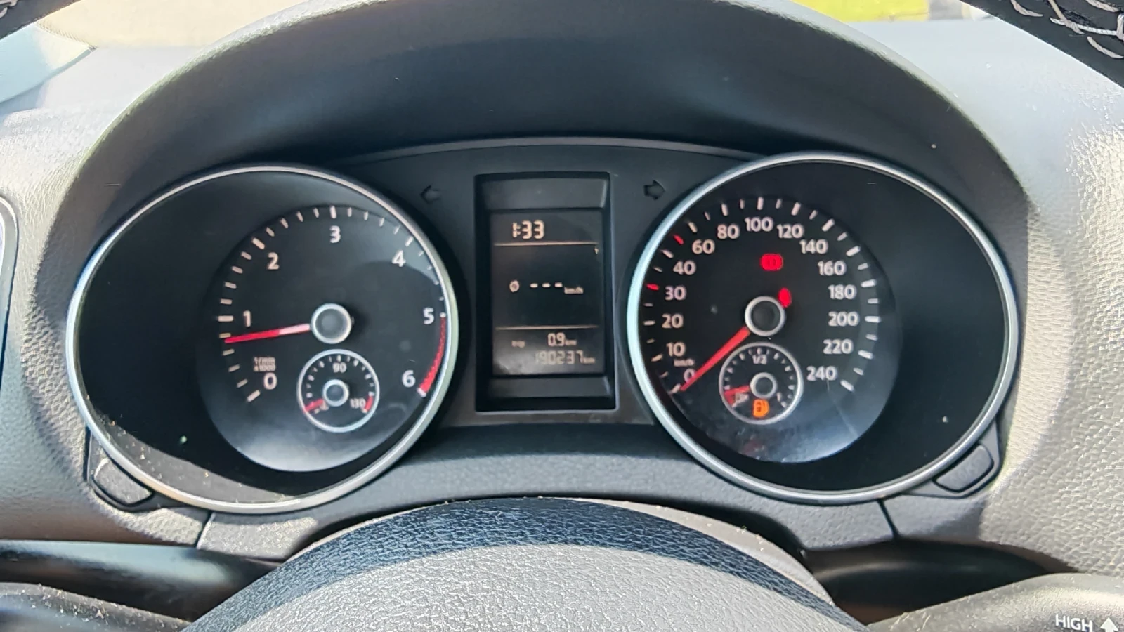 VW Golf Golf 6 -1.6tdi, снимка 10 - Автомобили и джипове - 54832294