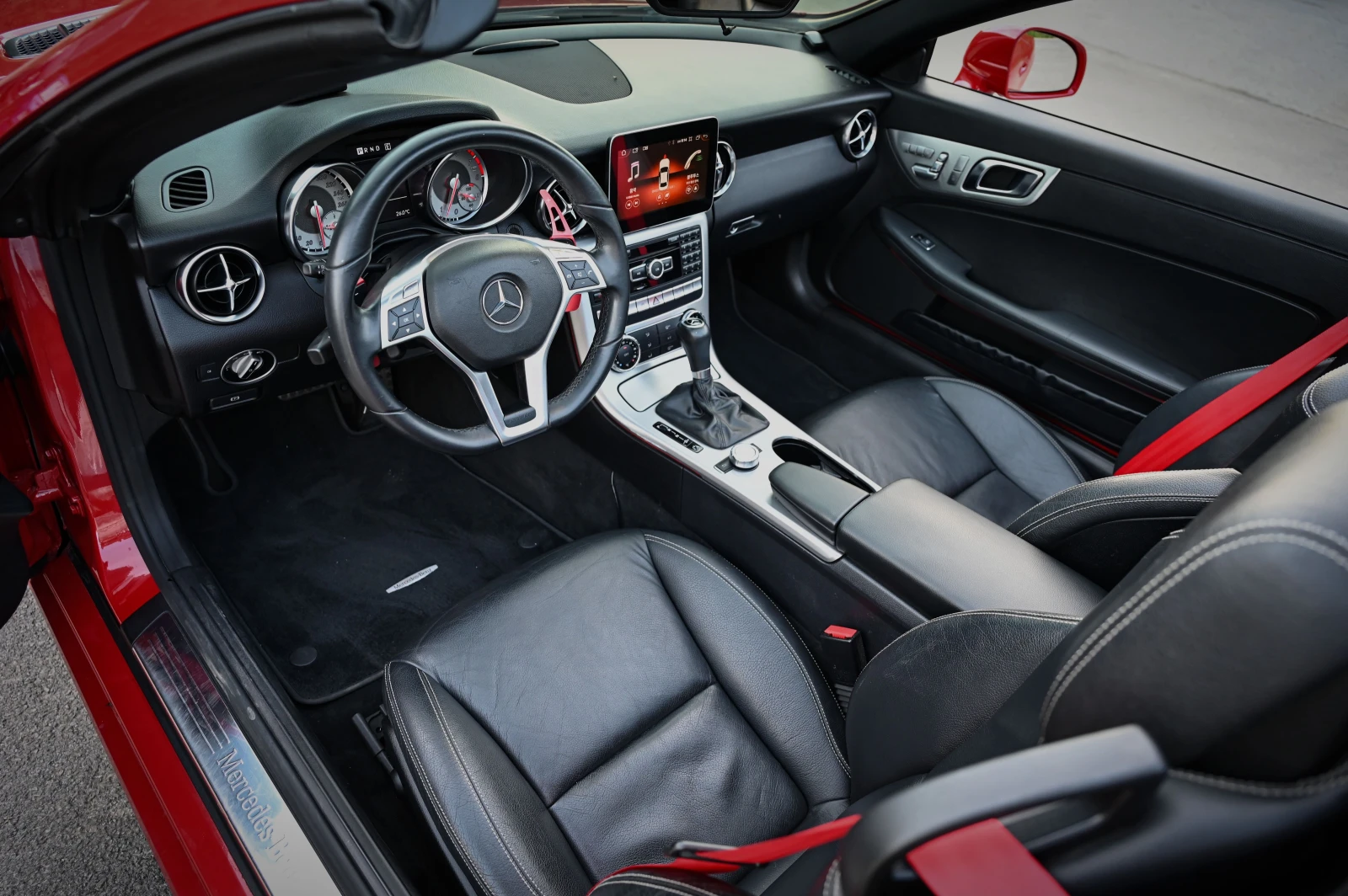 Mercedes-Benz SLK 200/Пълна сервизна !!!, снимка 9 - Автомобили и джипове - 54960193
