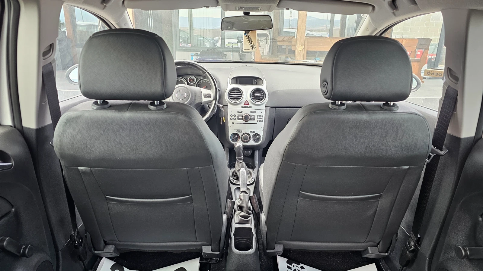 Opel Corsa 1.3CDTI- COSMO-TOPP, снимка 14 - Автомобили и джипове - 55332069