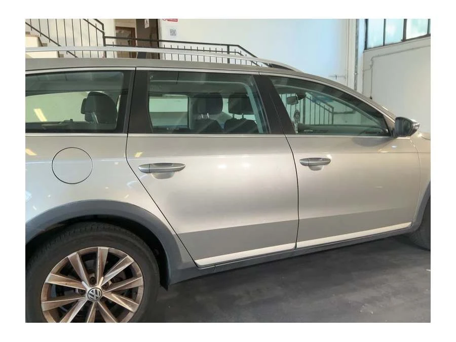 VW Passat Passat 2.0 TDI 4Motion BlueMotion Tech, снимка 7 - Автомобили и джипове - 55382891