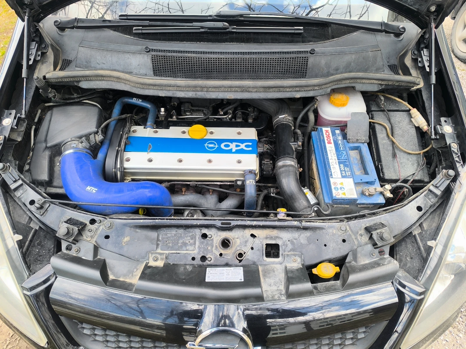 Opel Zafira OPC, снимка 5 - Автомобили и джипове - 55457573