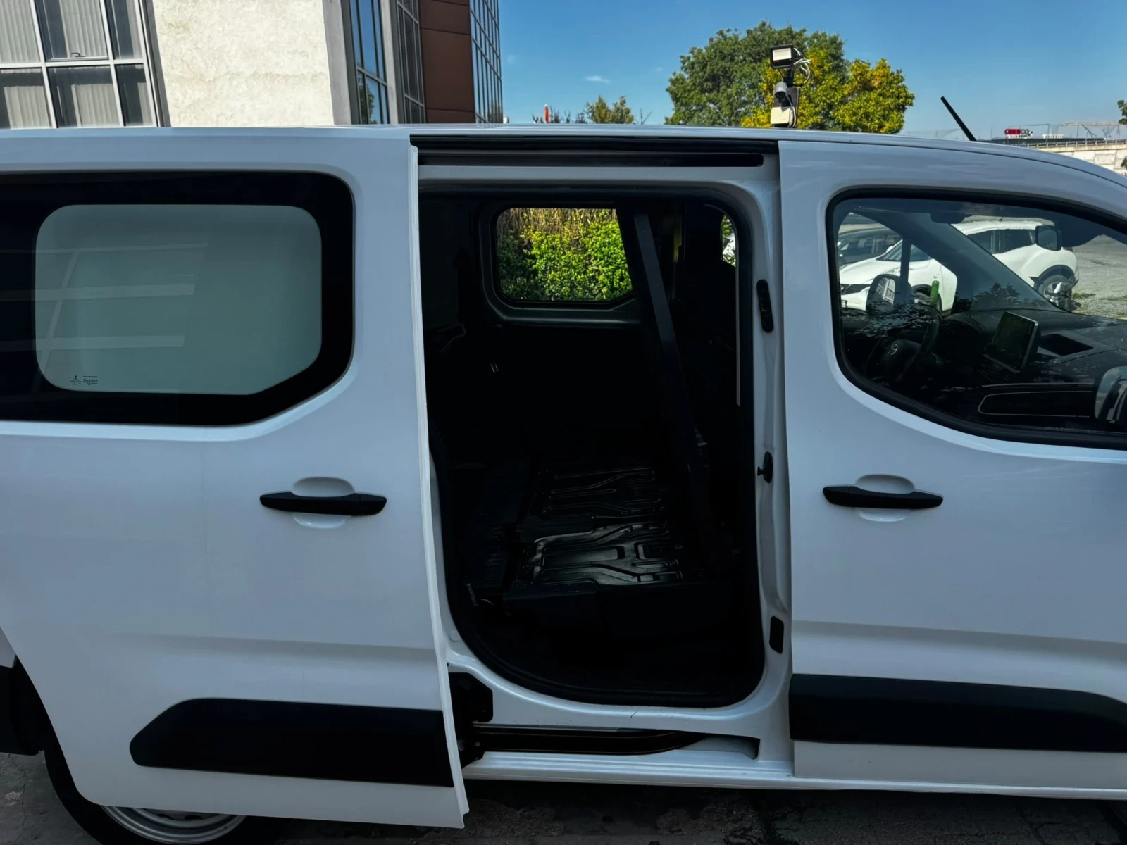 Toyota Proace City 1.6 hdi Lange  | Mobile.bg � ����������� 8