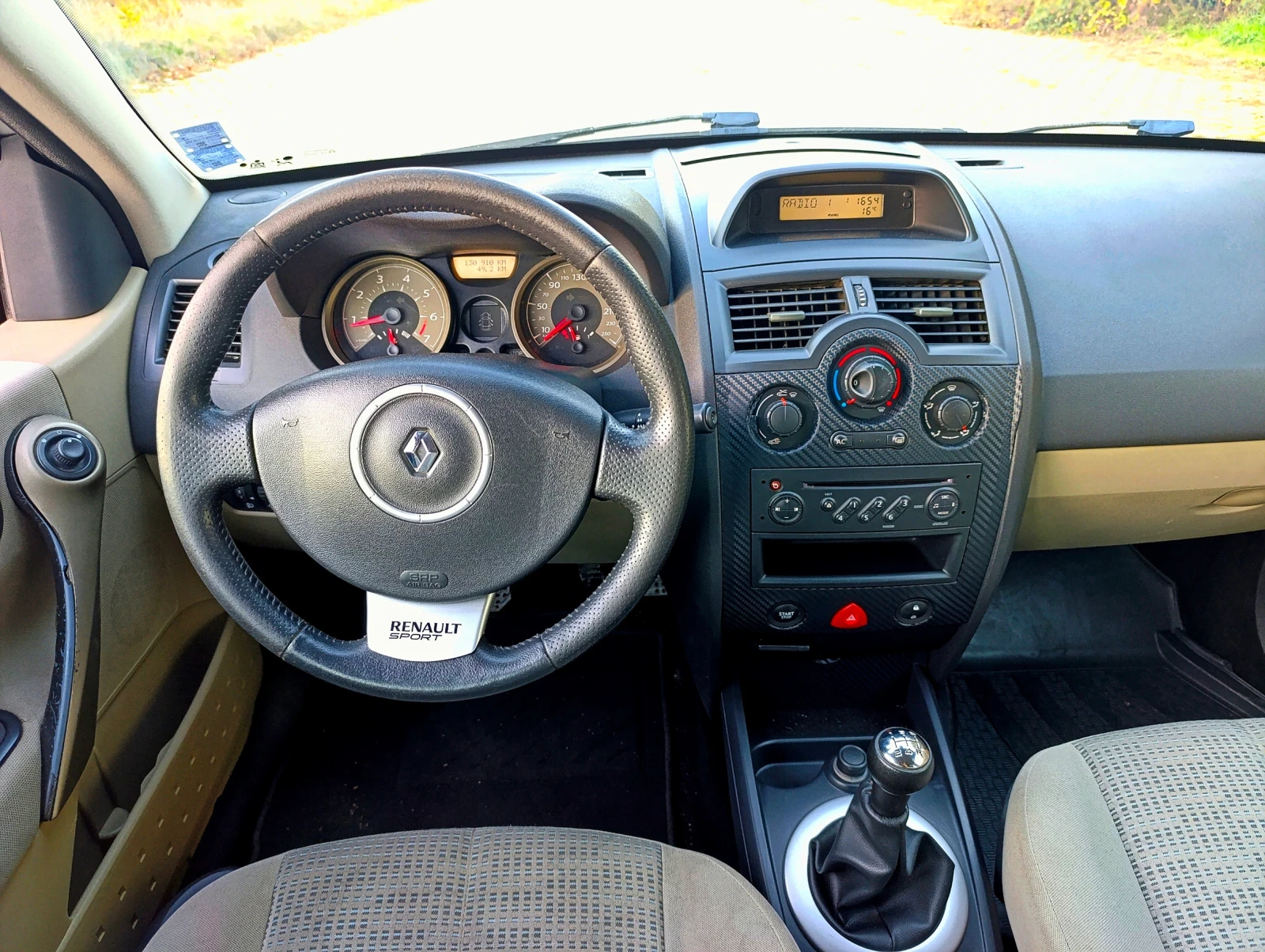 Renault Megane 1.6 16V, снимка 6 - Автомобили и джипове - 56517980