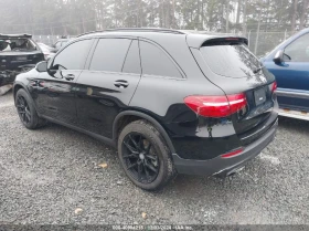 Mercedes-Benz GLC 300 2017 MERCEDES-BENZ GLC 300 4MATIC, снимка 3