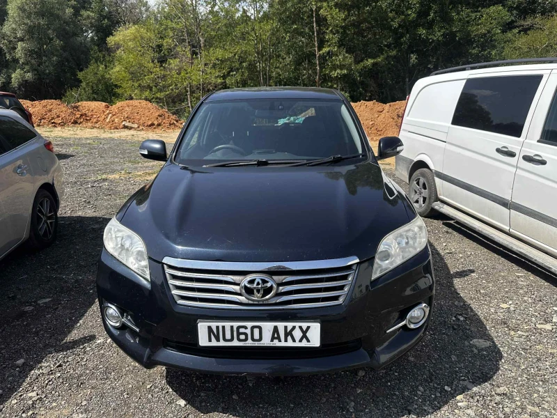 Toyota Rav4 2. 2 D-4D (150 к. с. ), 4x4 НА ЧАСТИ , снимка 6 - Автомобили и джипове - 52557154