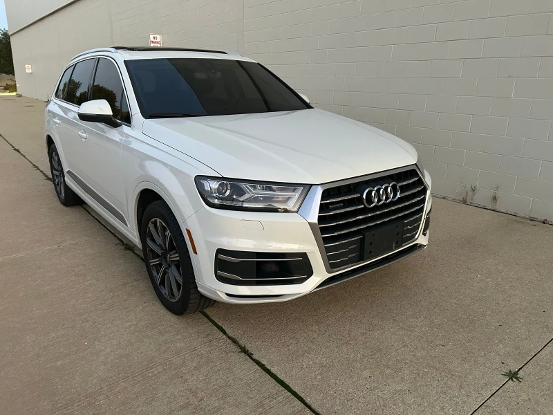 Audi Q7 панорама* BOSE* Подгрев, снимка 2 - Автомобили и джипове - 47475884