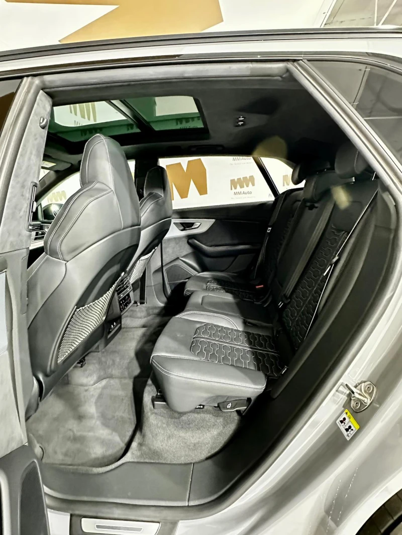 Audi RSQ8 Quattro* HuD* Pano* B&O* Matrix, снимка 8 - Автомобили и джипове - 51756930