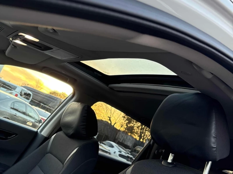 Honda Cr-v * Sport * CARFAX * БЕЗ ПЪРВОНАЧАЛНА ВНОСКА, снимка 13 - Автомобили и джипове - 53128608