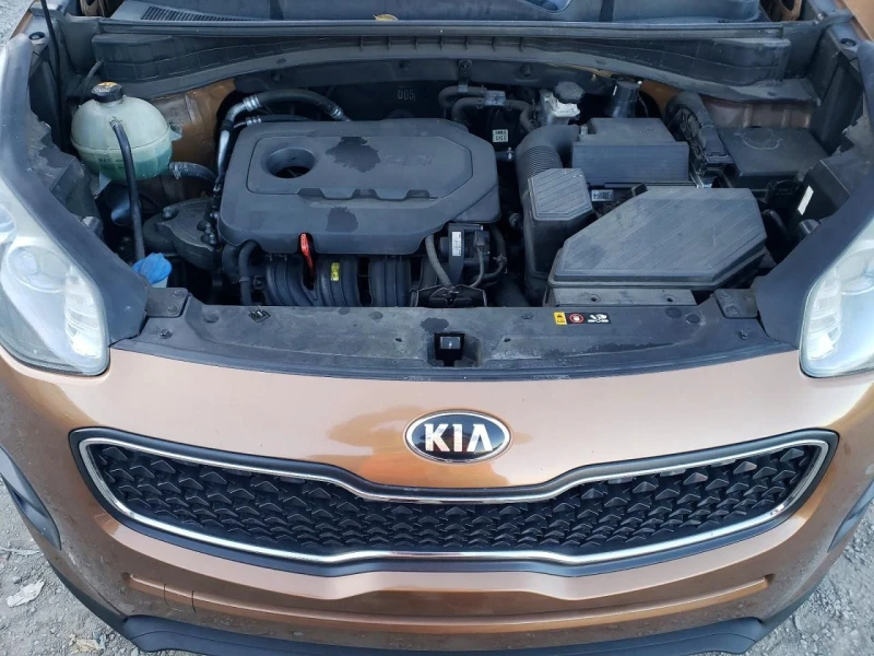 Kia Sportage, снимка 12 - Автомобили и джипове - 53440845