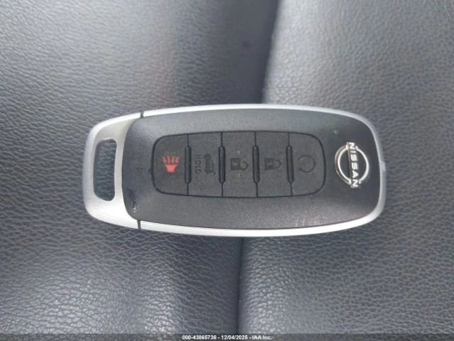 Nissan Pathfinder, снимка 9 - Автомобили и джипове - 53224372