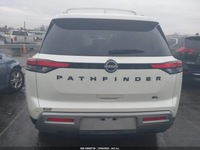 Nissan Pathfinder, снимка 5 - Автомобили и джипове - 53224372