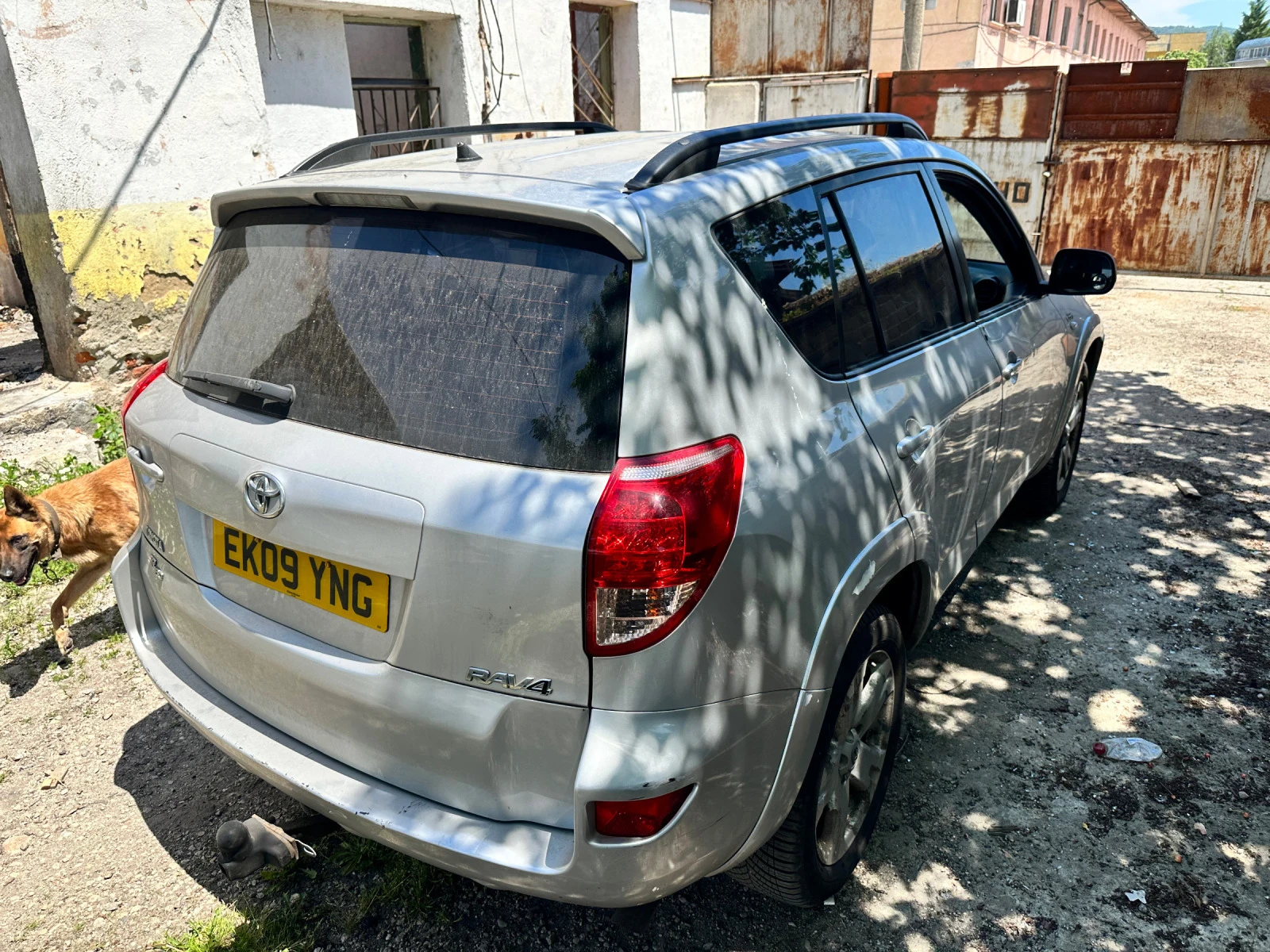 Toyota Rav4 2.2 D-CAT 177к.с НА ЧАСТИ - изображение 3