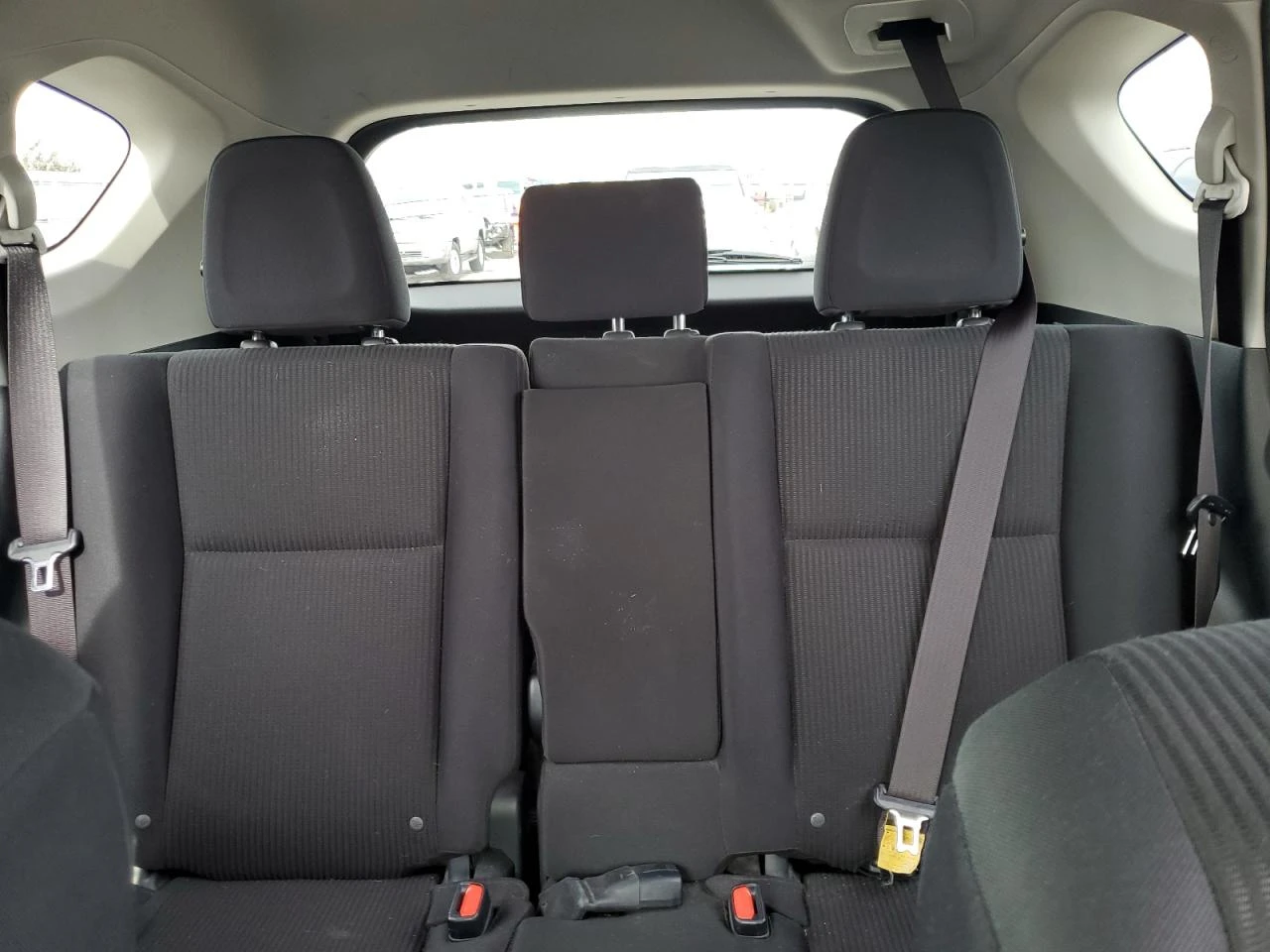 Toyota Rav4 2017 TOYOTA RAV4 LE  - изображение 10
