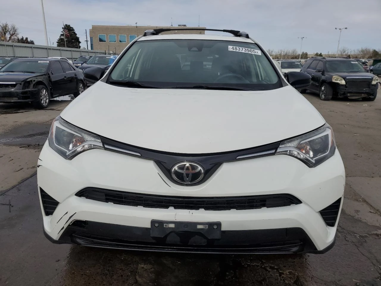 Toyota Rav4 2017 TOYOTA RAV4 LE  - изображение 2