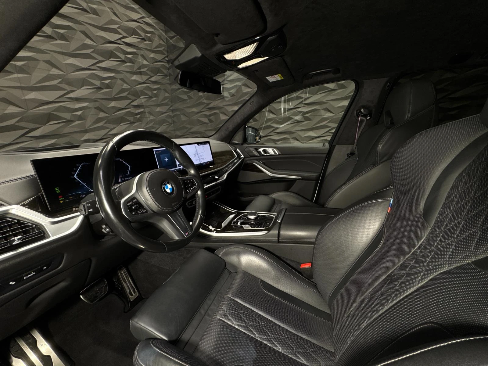 BMW X5 xDrive40i M-pack H&K* 360* Vent - изображение 7