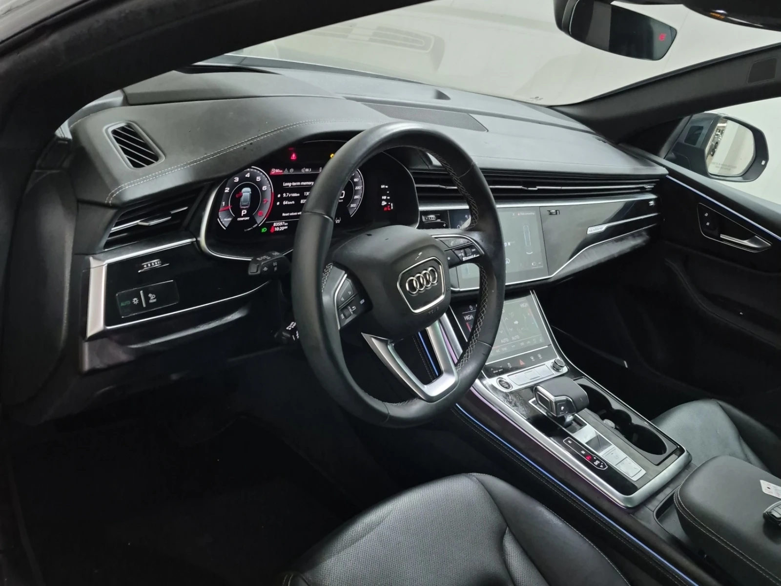 Audi Q8 Prestige 55 TFSI quattro, снимка 12 - Автомобили и джипове - 54450604